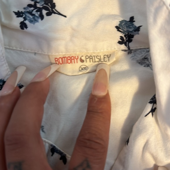 Bombay Paisley cropped button up - Picture 6 of 6